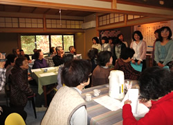 御蔵山小学校育友会コーラス部 の皆さん