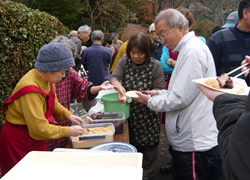 お餅つき＆しし鍋＆野菜市
