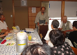 カフェ頼政道