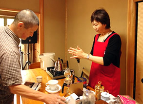カフェ頼政道